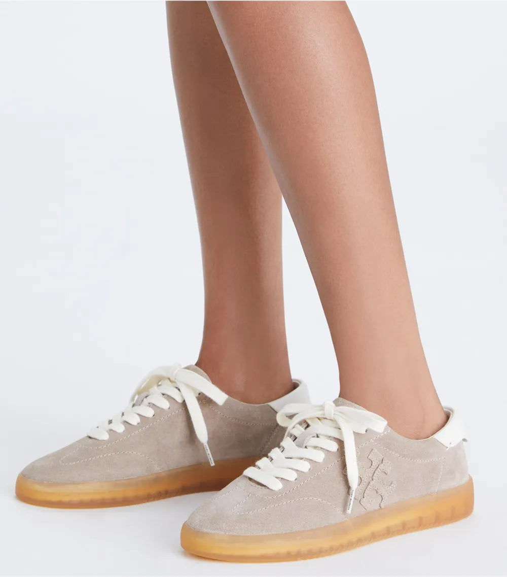 Phoenix Sneaker