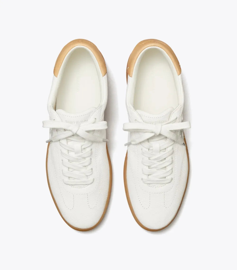 Phoenix Sneaker