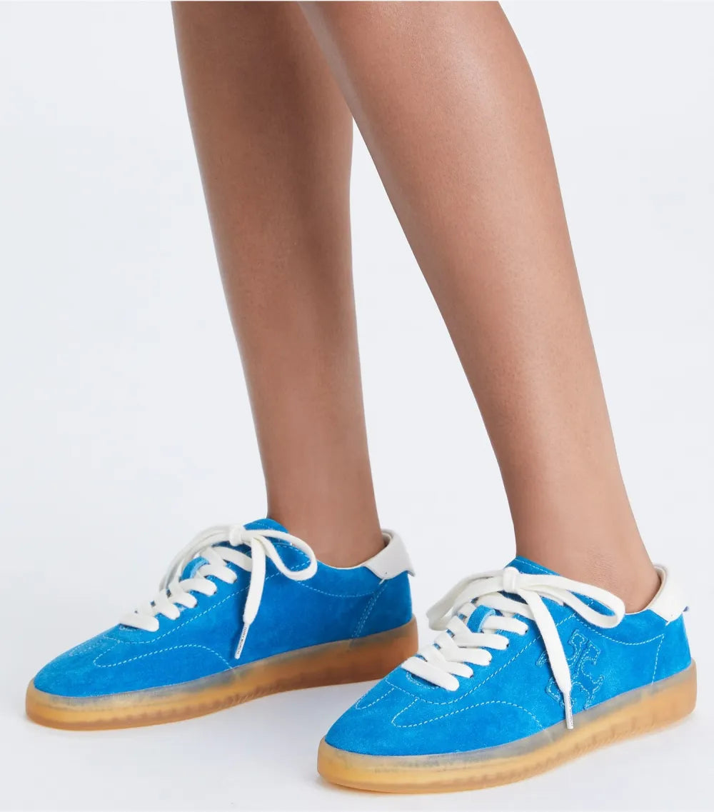 Phoenix Sneaker